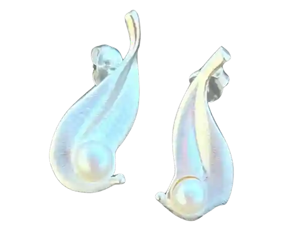 sterling silver earrings-with white pearl