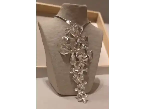 Dancing Bloom — Articulated Silver Flower Pendant