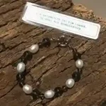 Timeless Elegance Bracelet — Smoky Quartz & White Pearl (18 cm)